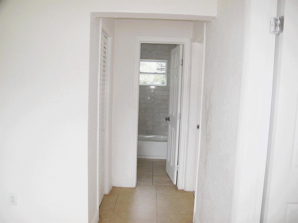 6-Hallway