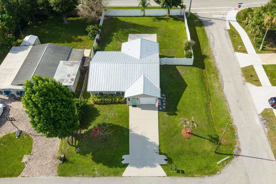 Front aerial