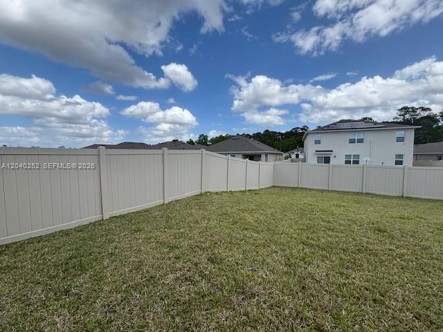 For Rent: $950 (4 beds, 2 baths, 0 Square Feet)