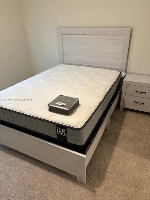 For Rent: $950 (4 beds, 2 baths, 0 Square Feet)