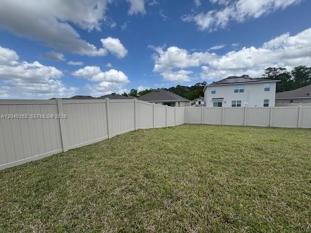 For Rent: $950 (4 beds, 2 baths, 0 Square Feet)