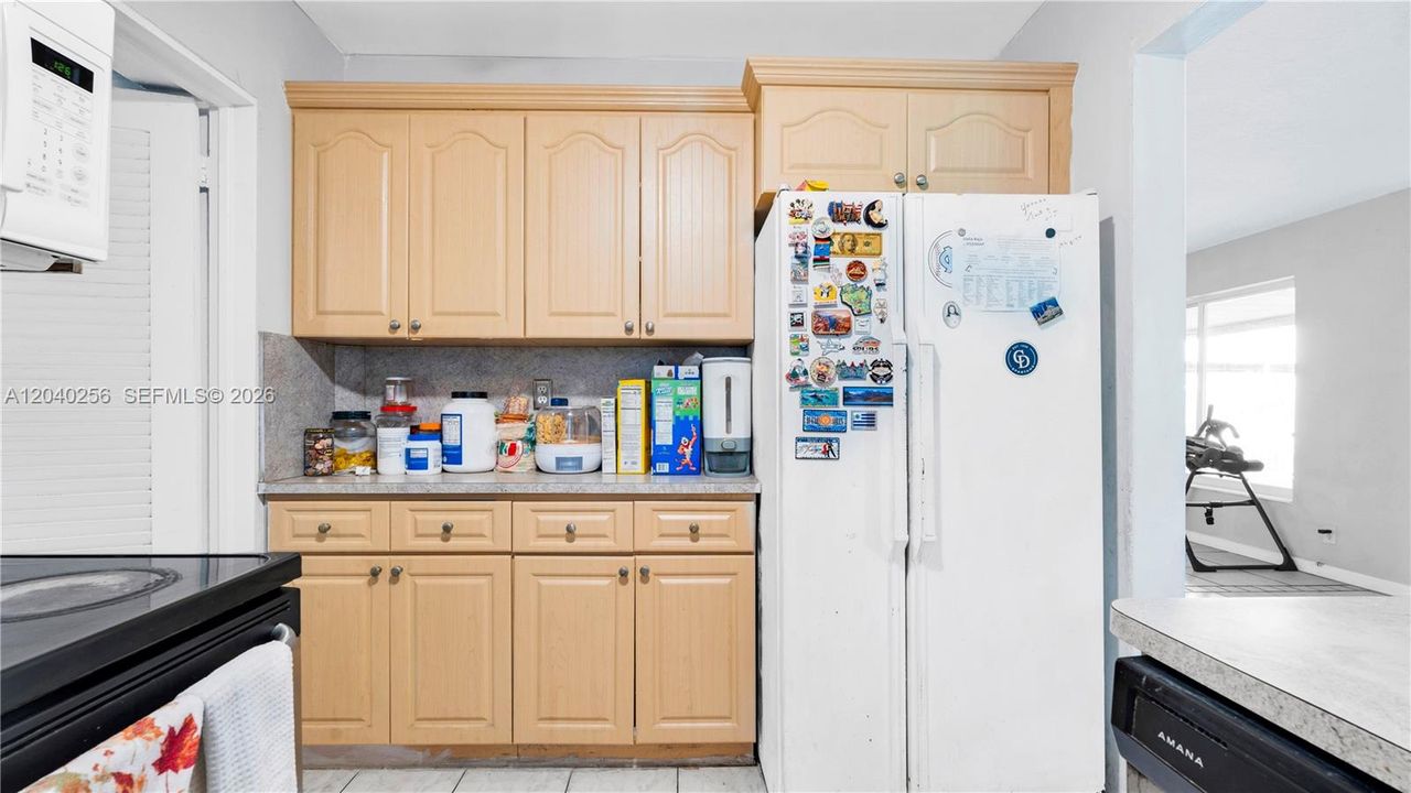 En Venta: $599,000 (3 camas, 3 baños, 1804 Pies cuadrados)