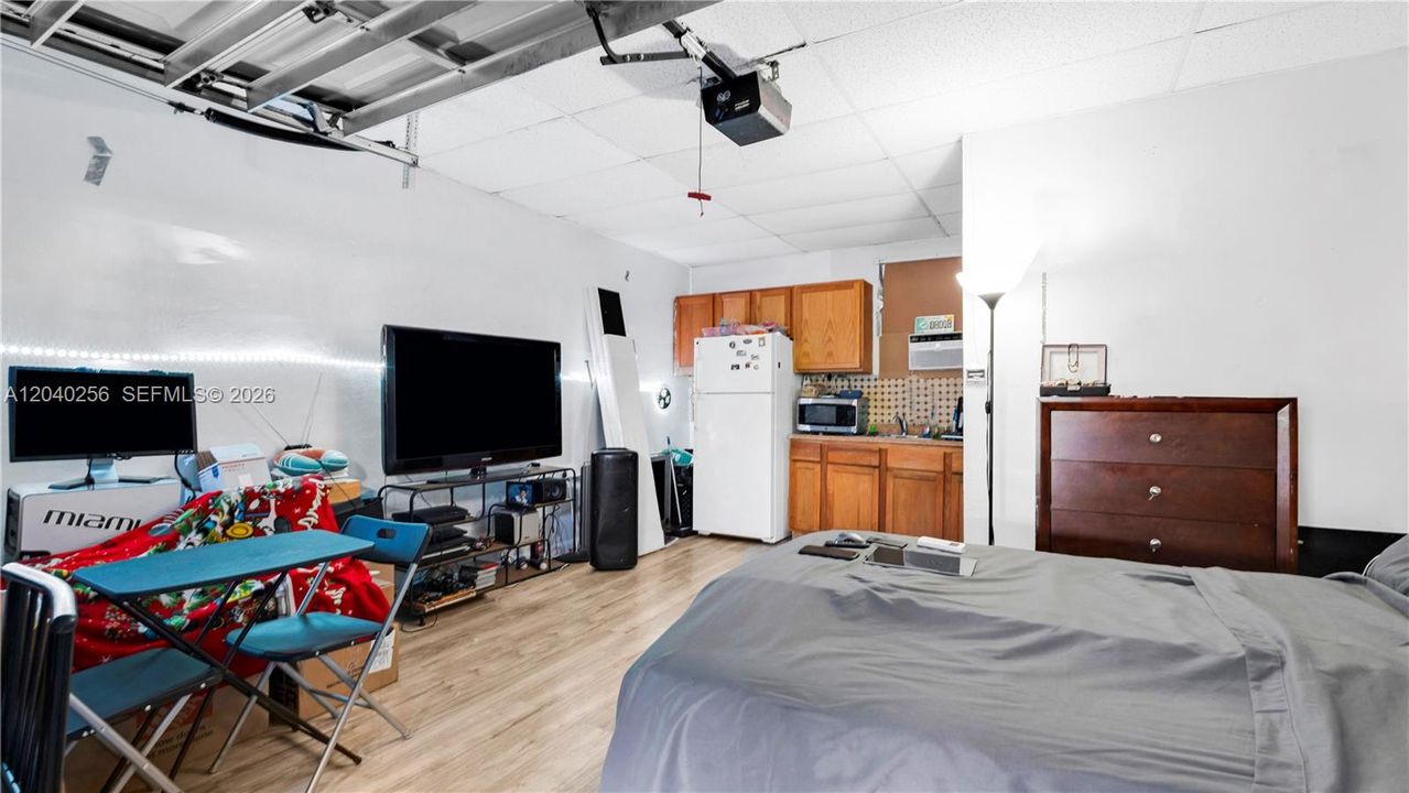 En Venta: $599,000 (3 camas, 3 baños, 1804 Pies cuadrados)