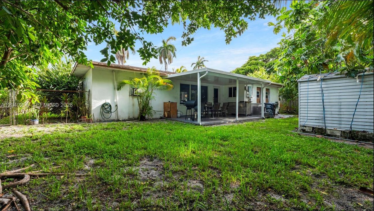 En Venta: $599,000 (3 camas, 3 baños, 1804 Pies cuadrados)