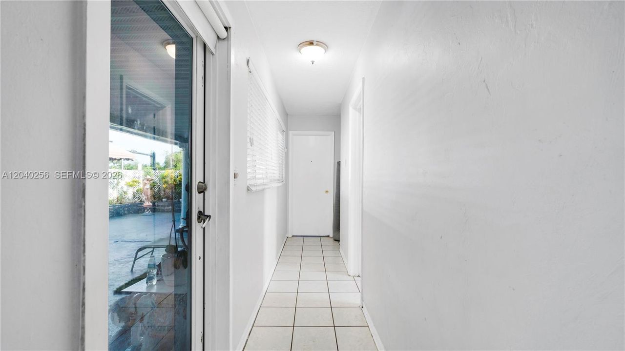 En Venta: $599,000 (3 camas, 3 baños, 1804 Pies cuadrados)