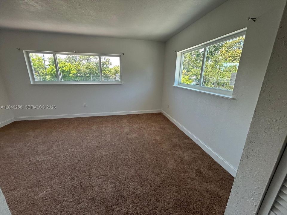 En Venta: $310,000 (2 camas, 1 baños, 1086 Pies cuadrados)