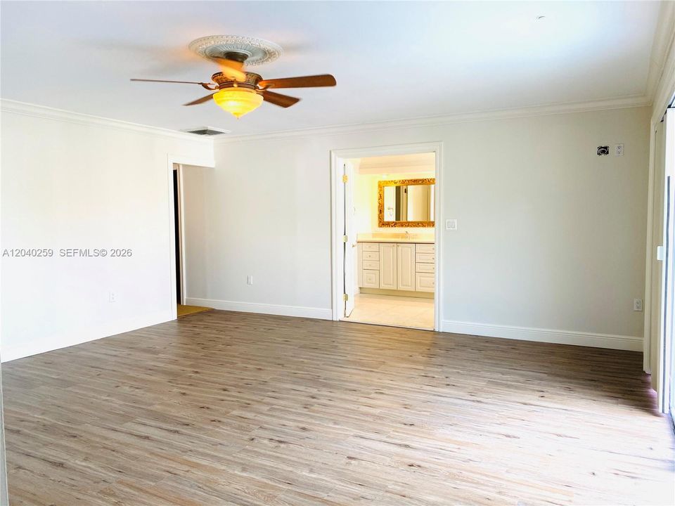 For Rent: $3,550 (3 beds, 3 baths, 2205 Square Feet)