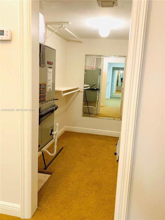 For Rent: $3,550 (3 beds, 3 baths, 2205 Square Feet)