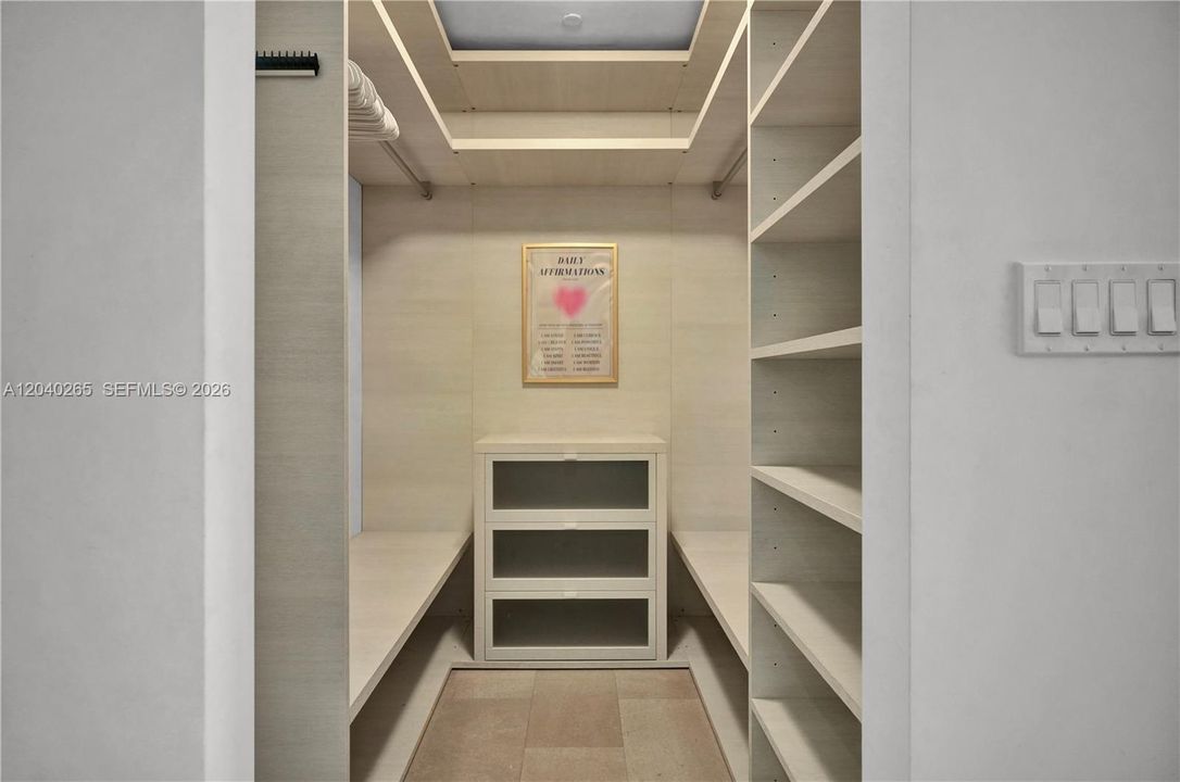 En Renta: $8,500 (3 camas, 3 baños, 1641 Pies cuadrados)