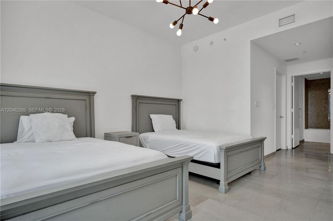 En Renta: $8,500 (3 camas, 3 baños, 1641 Pies cuadrados)