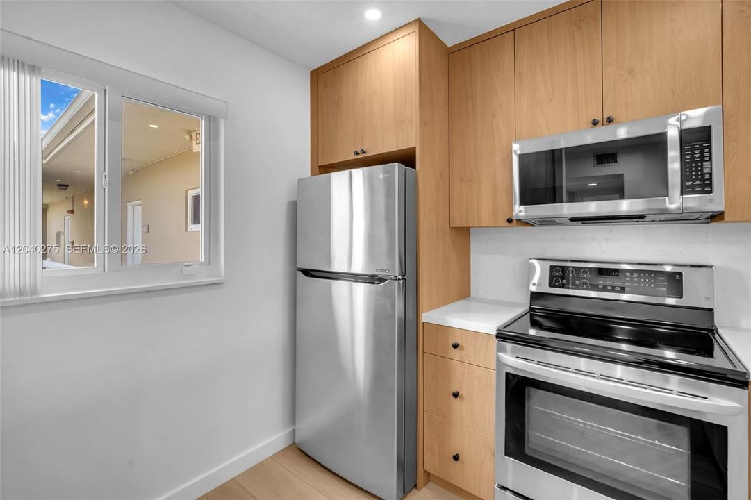 En Venta: $305,000 (1 camas, 1 baños, 712 Pies cuadrados)