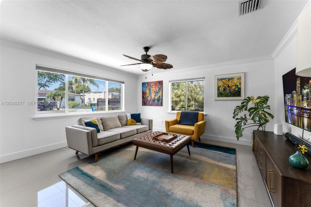 For Rent: $4,450 (3 beds, 2 baths, 1485 Square Feet)