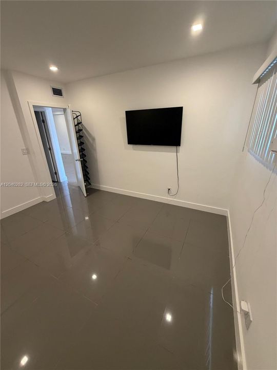 En Renta: $1,900 (1 camas, 1 baños, 697 Pies cuadrados)