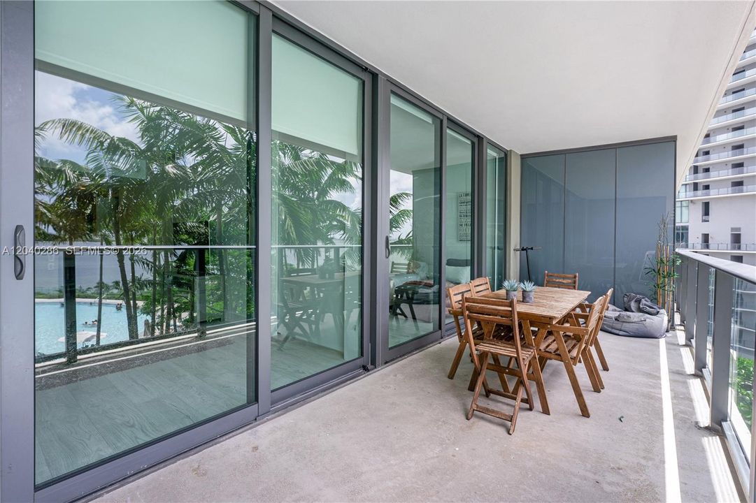For Rent: $5,900 (2 beds, 2 baths, 1198 Square Feet)