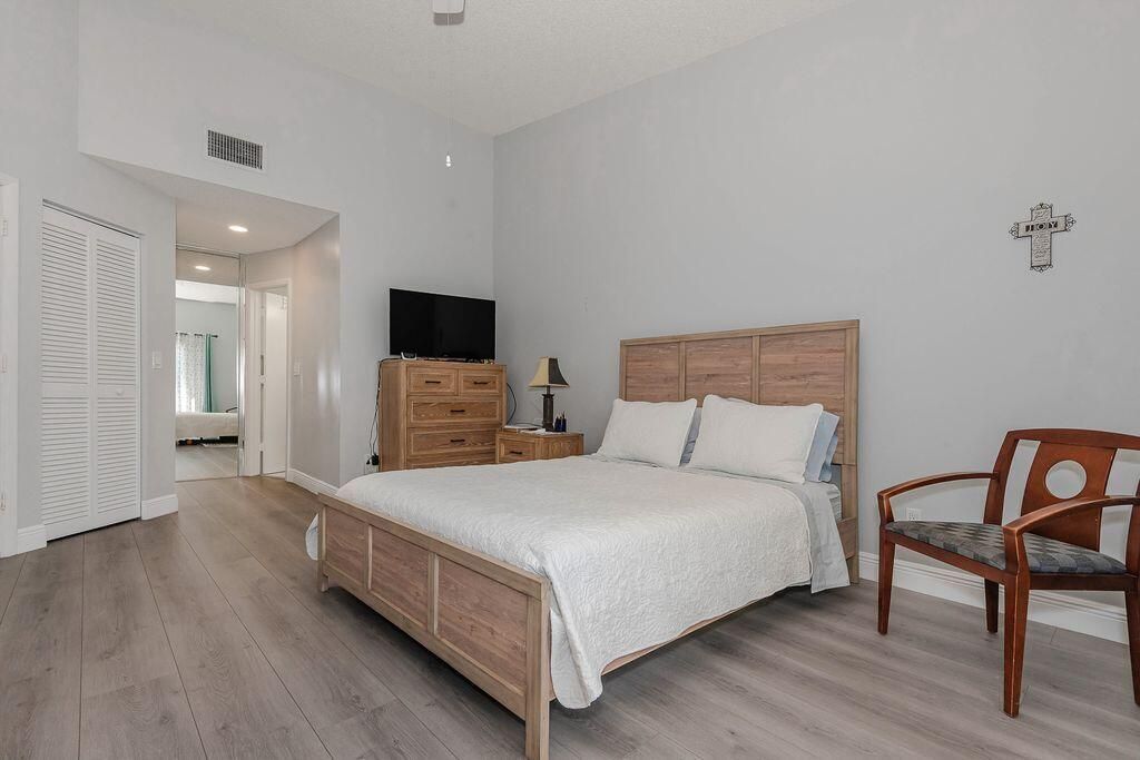 Master Bedroom 3