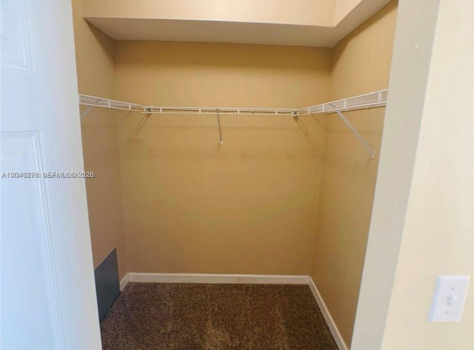 For Rent: $3,200 (2 beds, 2 baths, 1195 Square Feet)