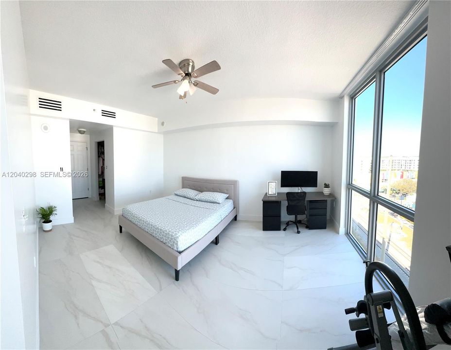 For Rent: $3,200 (2 beds, 2 baths, 1195 Square Feet)