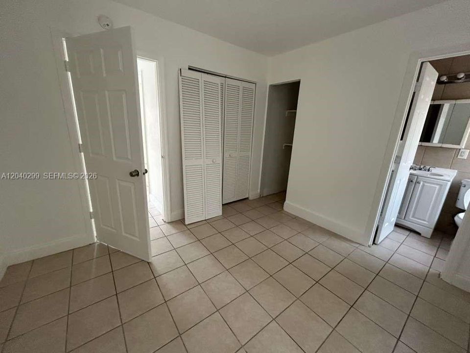 В аренду: $1,850 (2 спален, 2 ванн, 800 Квадратных фут)