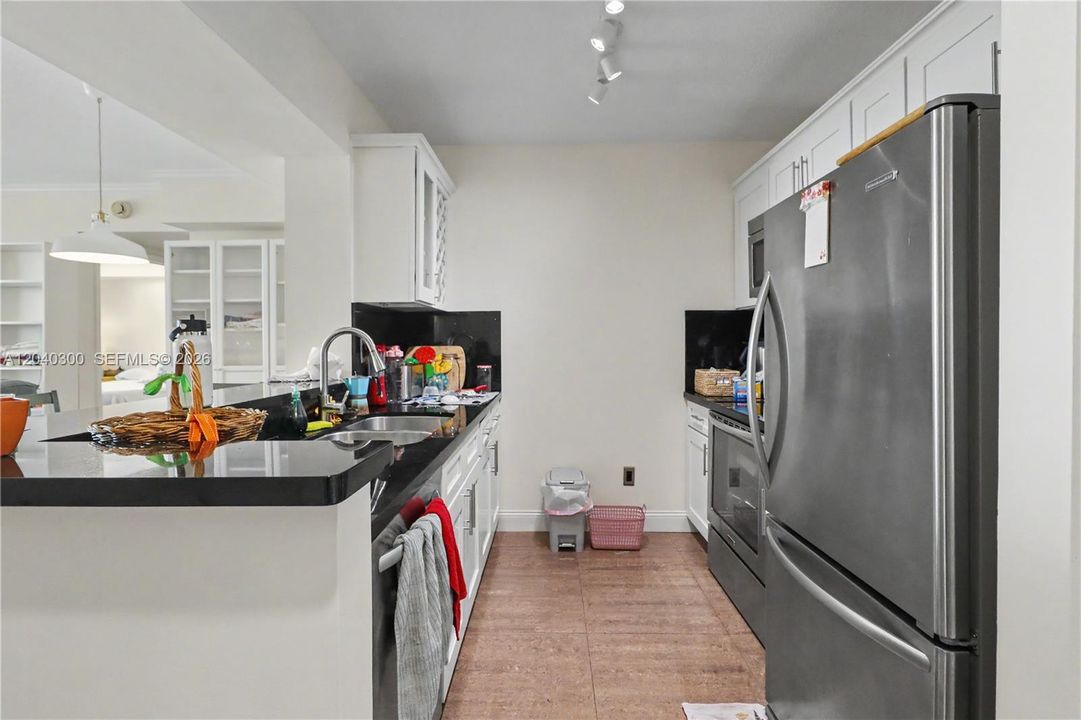 En Venta: $540,000 (2 camas, 2 baños, 1027 Pies cuadrados)