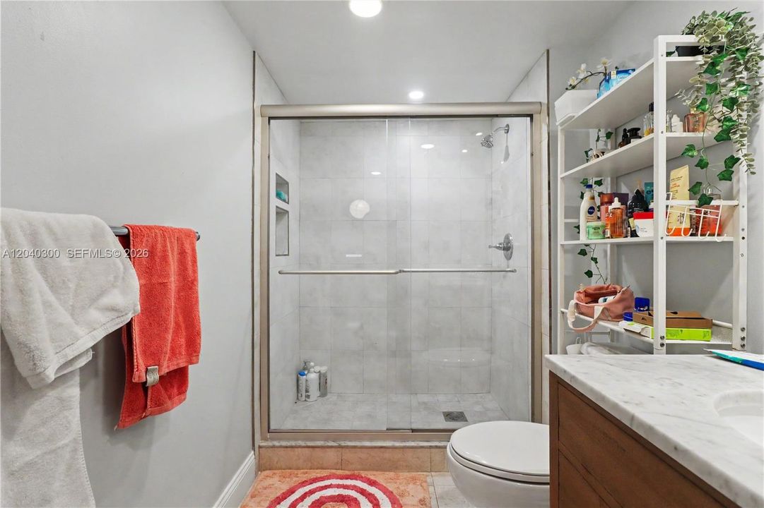 En Venta: $540,000 (2 camas, 2 baños, 1027 Pies cuadrados)