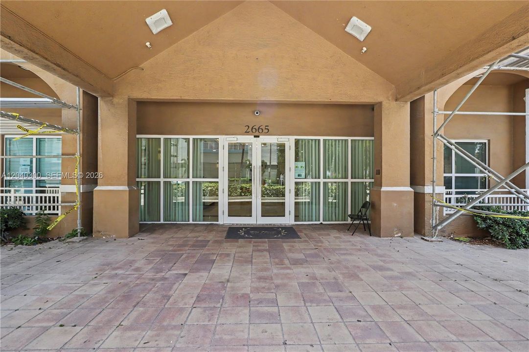 En Venta: $540,000 (2 camas, 2 baños, 1027 Pies cuadrados)