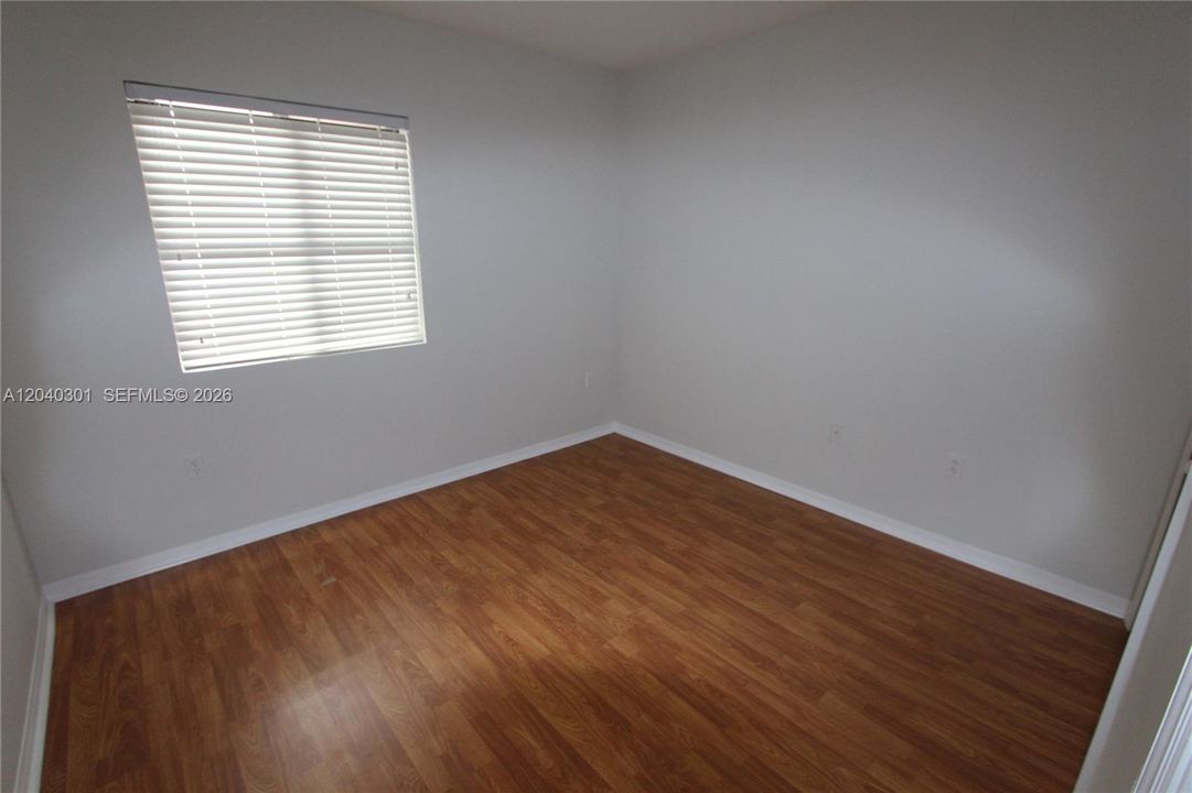 For Rent: $1,975 (2 beds, 2 baths, 817 Square Feet)