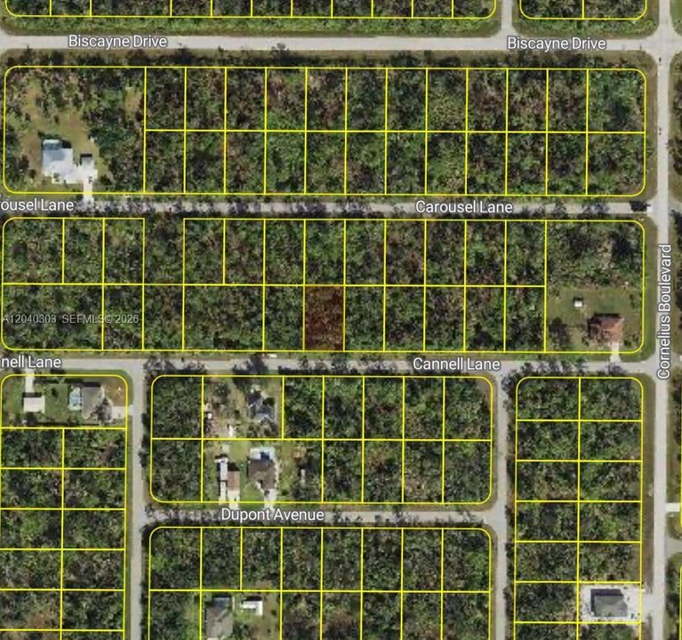En Venta: $19,000 (0.24 acres)