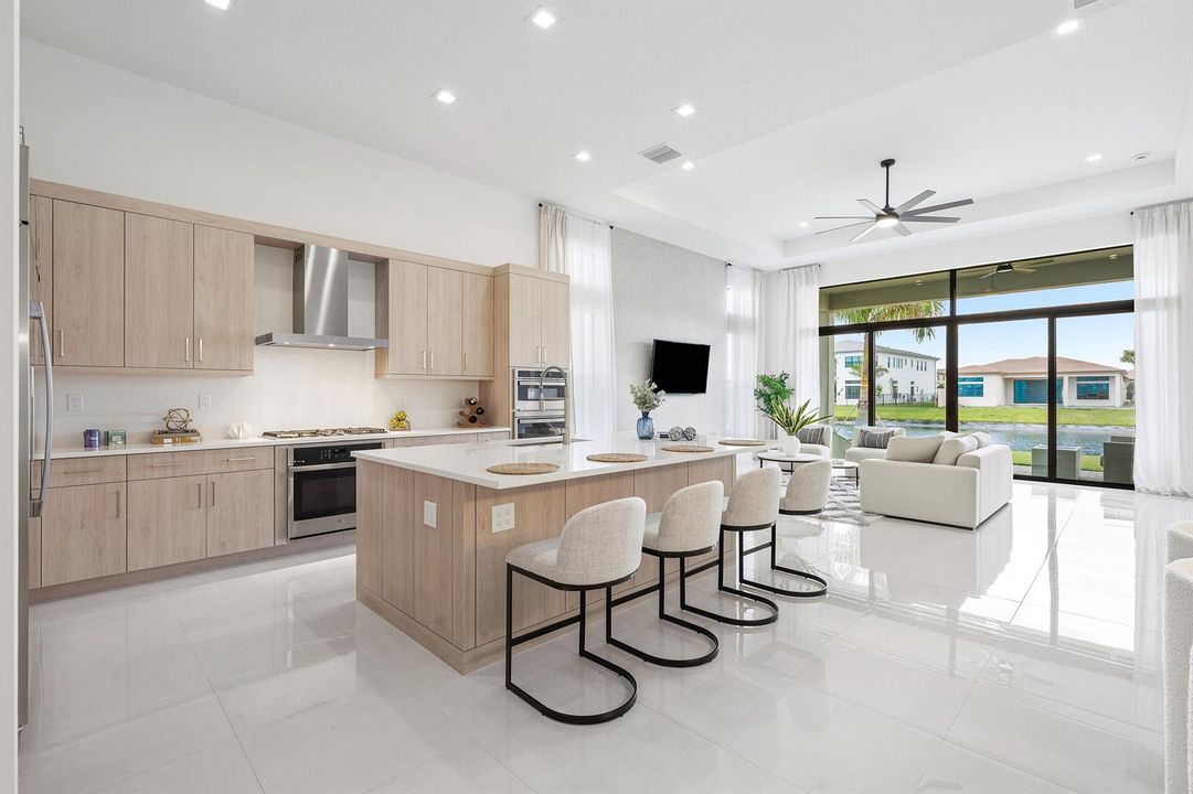 Kitchen / Living