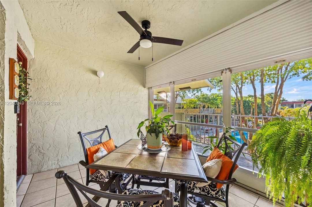 For Sale: $175,000 (2 beds, 2 baths, 1050 Square Feet)