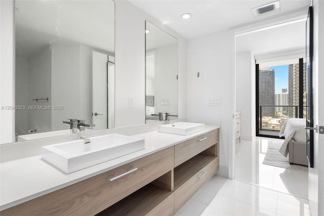 En Venta: $900,000 (2 camas, 2 baños, 1155 Pies cuadrados)