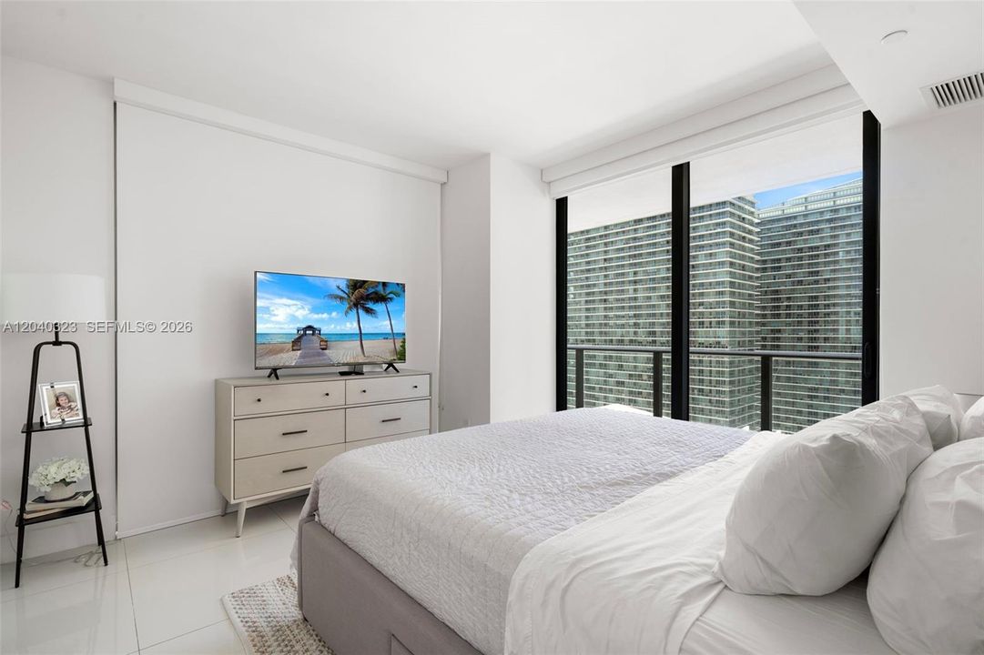En Venta: $900,000 (2 camas, 2 baños, 1155 Pies cuadrados)