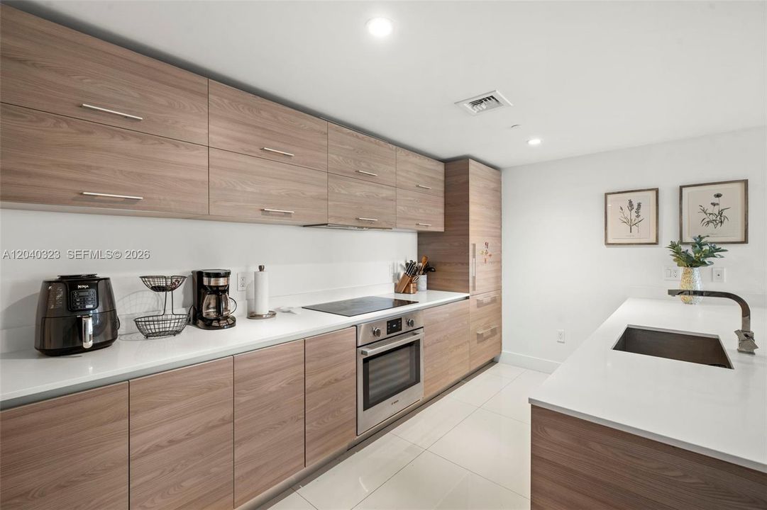 En Venta: $900,000 (2 camas, 2 baños, 1155 Pies cuadrados)