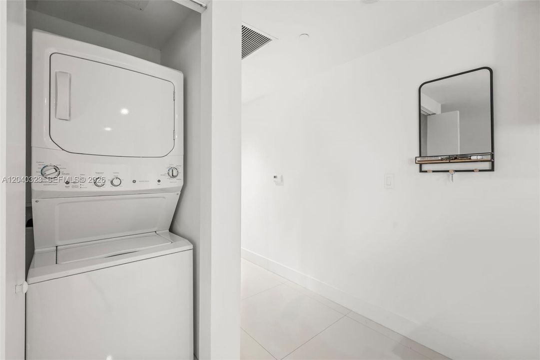 En Venta: $900,000 (2 camas, 2 baños, 1155 Pies cuadrados)