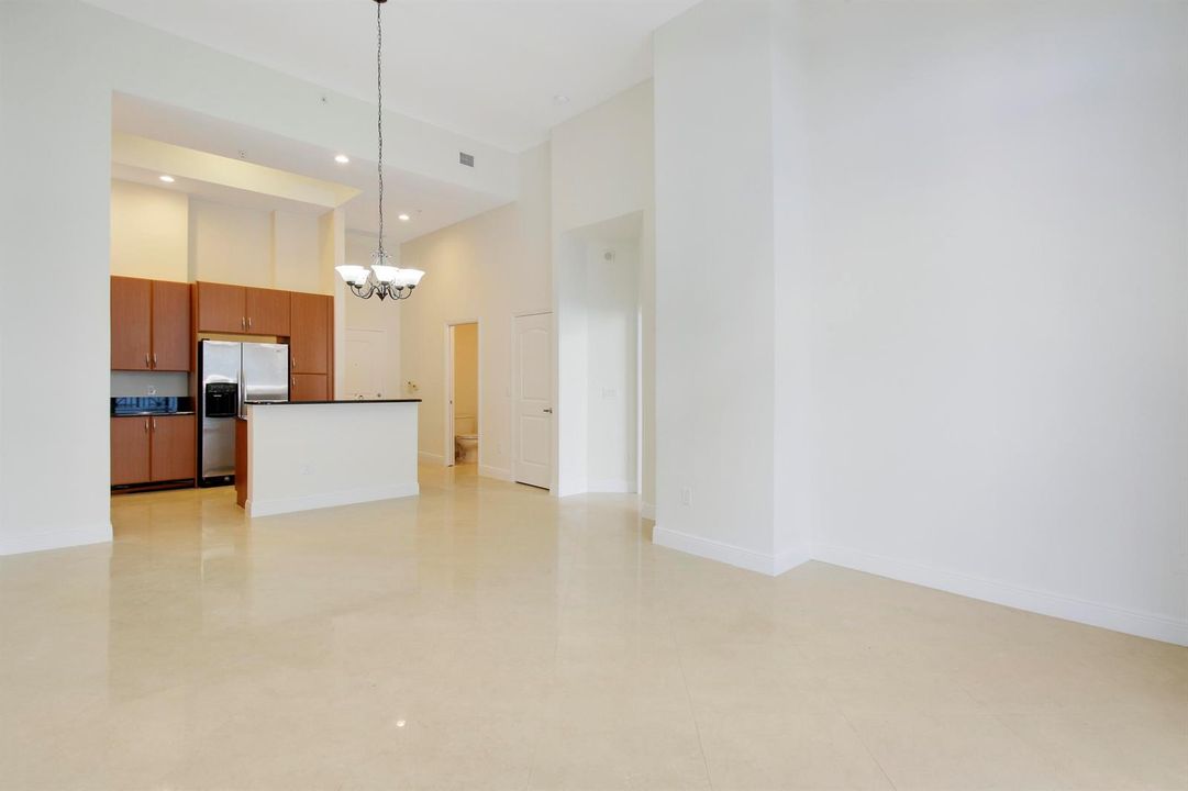 Living room 6