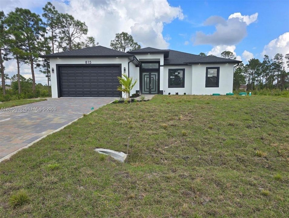 For Rent: $2,300 (3 beds, 2 baths, 0 Square Feet)