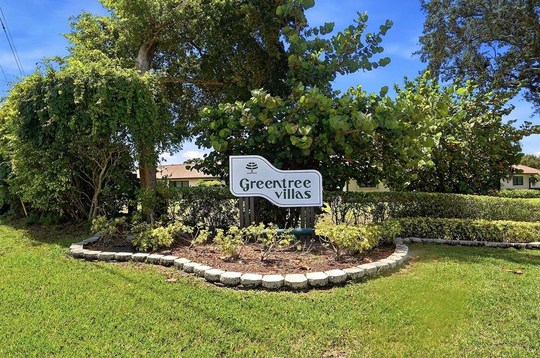 25_community sign