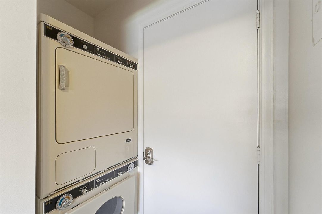 12_laundry