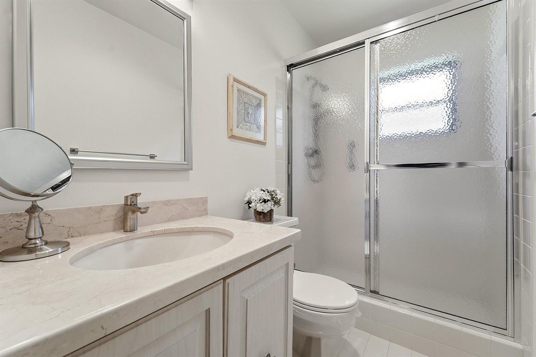 17_bathroom