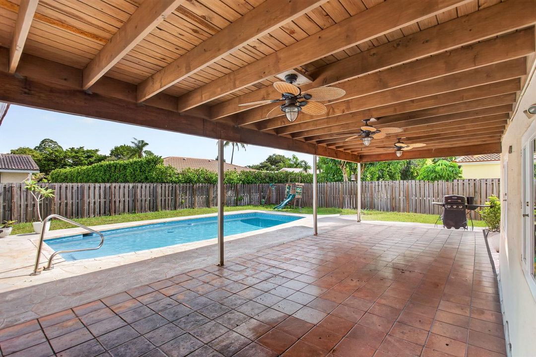 10-web-or-mls-11241-7610