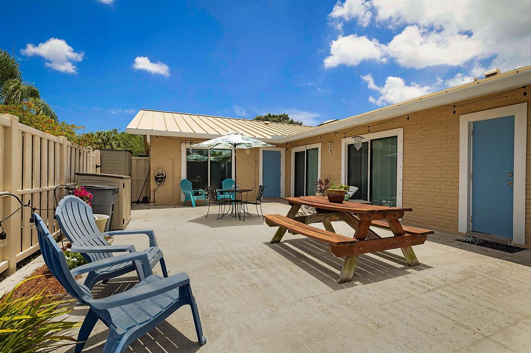 5729 Golden Eagle Circle-1