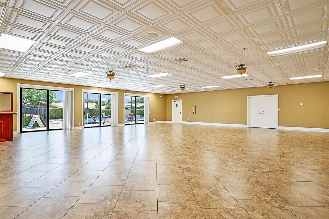 5729 Golden Eagle Circle-39