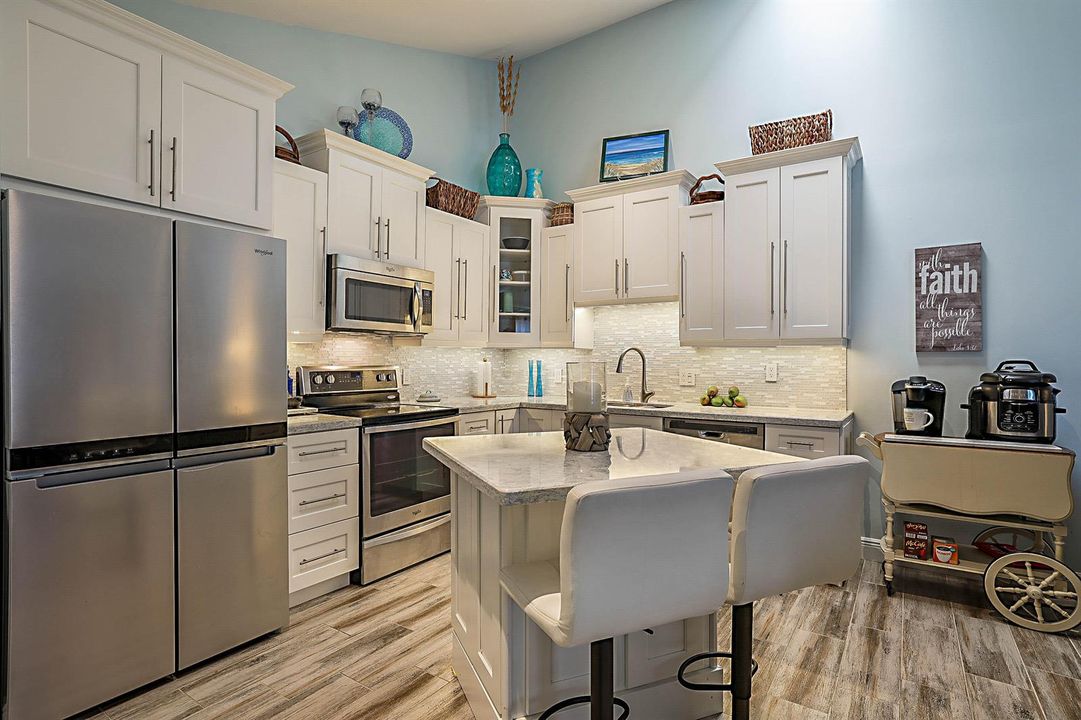 5729 Golden Eagle Circle-10