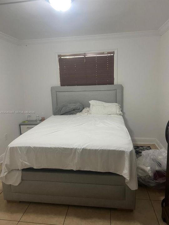 Под контрактом: $2,450 (3 спален, 2 ванн, 1015 Квадратных фут)