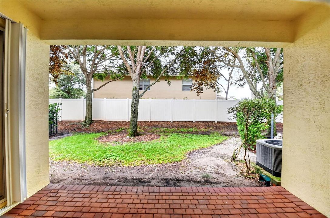 7662 SPATTERDOCK DR.