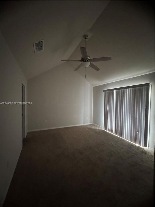В аренду: $2,400 (3 спален, 2 ванн, 0 Квадратных фут)
