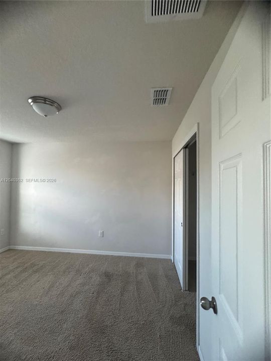В аренду: $2,400 (3 спален, 2 ванн, 0 Квадратных фут)