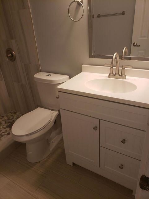BEDFORD BATHROOM 1