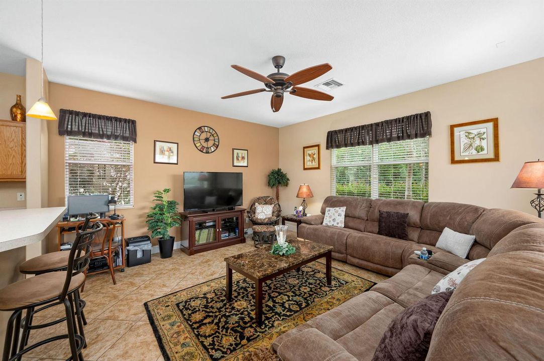 8-web-or-mls-2161 NW Padova St - 8