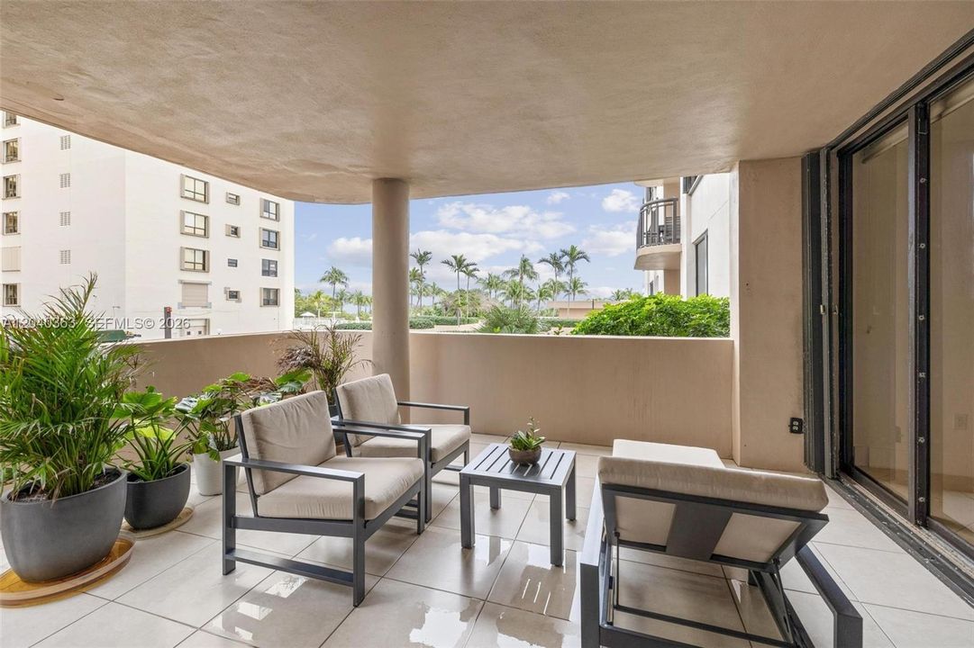 En Venta: $1,575,000 (2 camas, 2 baños, 2018 Pies cuadrados)