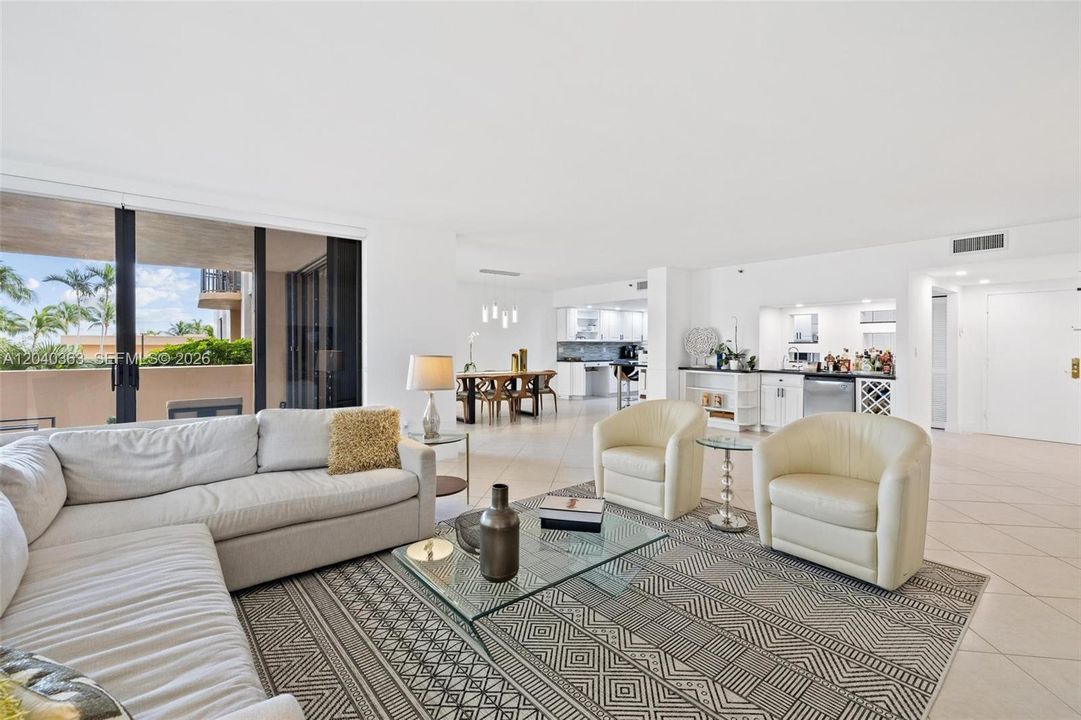 En Venta: $1,575,000 (2 camas, 2 baños, 2018 Pies cuadrados)